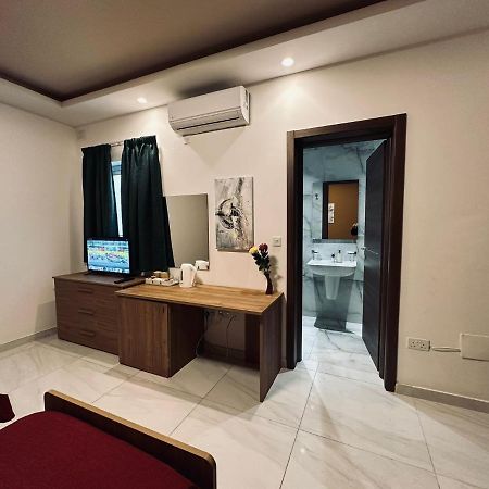 Seaside Accomodation Marsaskala Extérieur photo
